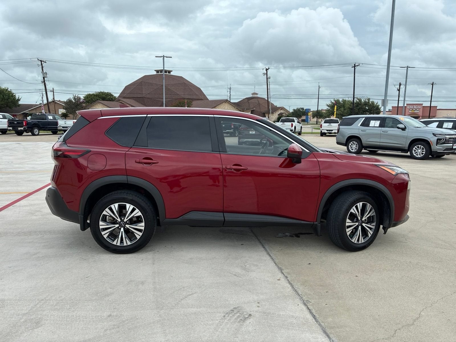 2023 Nissan Rogue SV