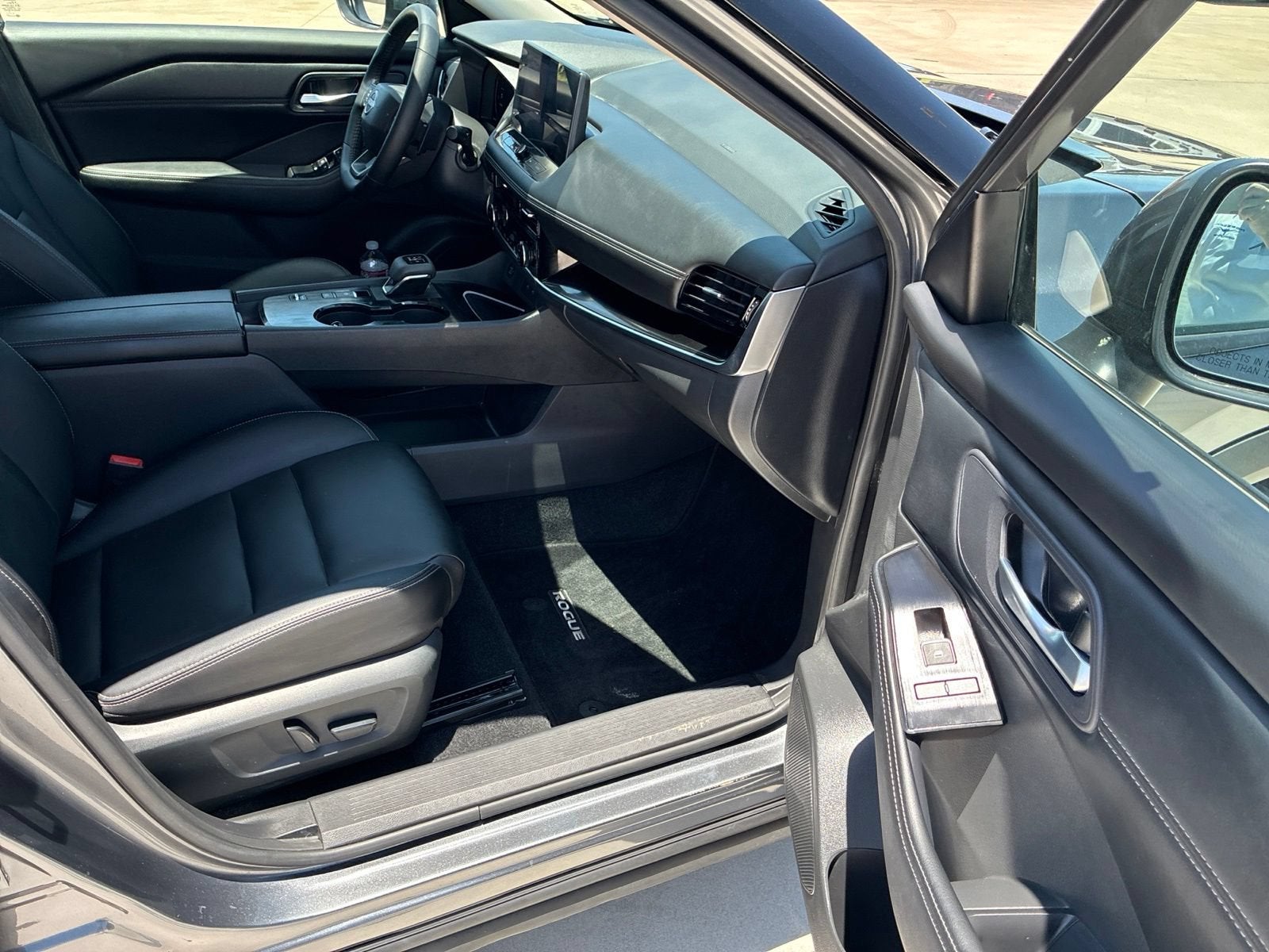 2026 Nissan Rogue SL
