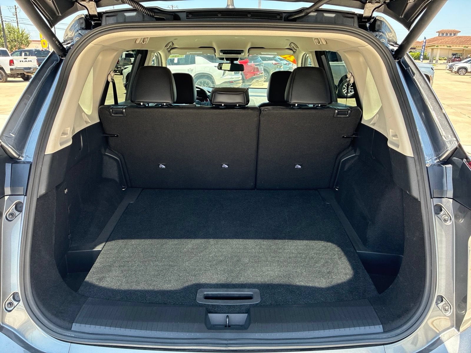 2026 Nissan Rogue SL
