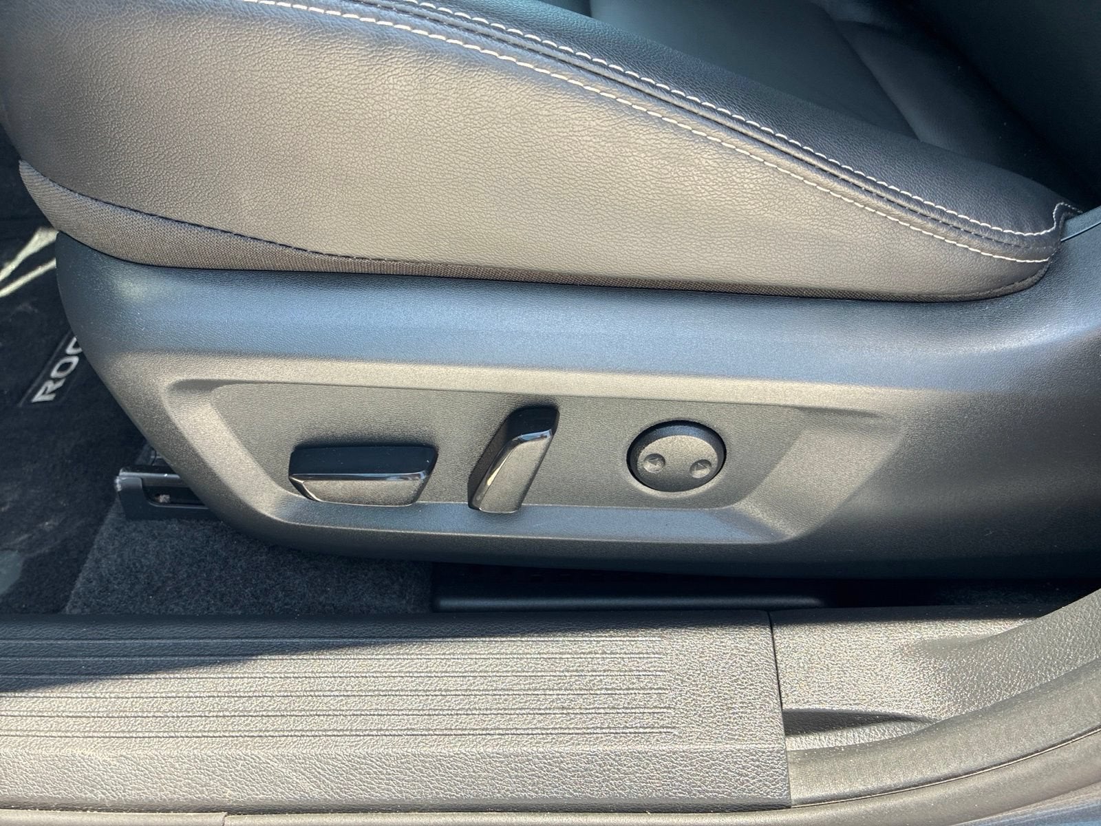 2026 Nissan Rogue SL