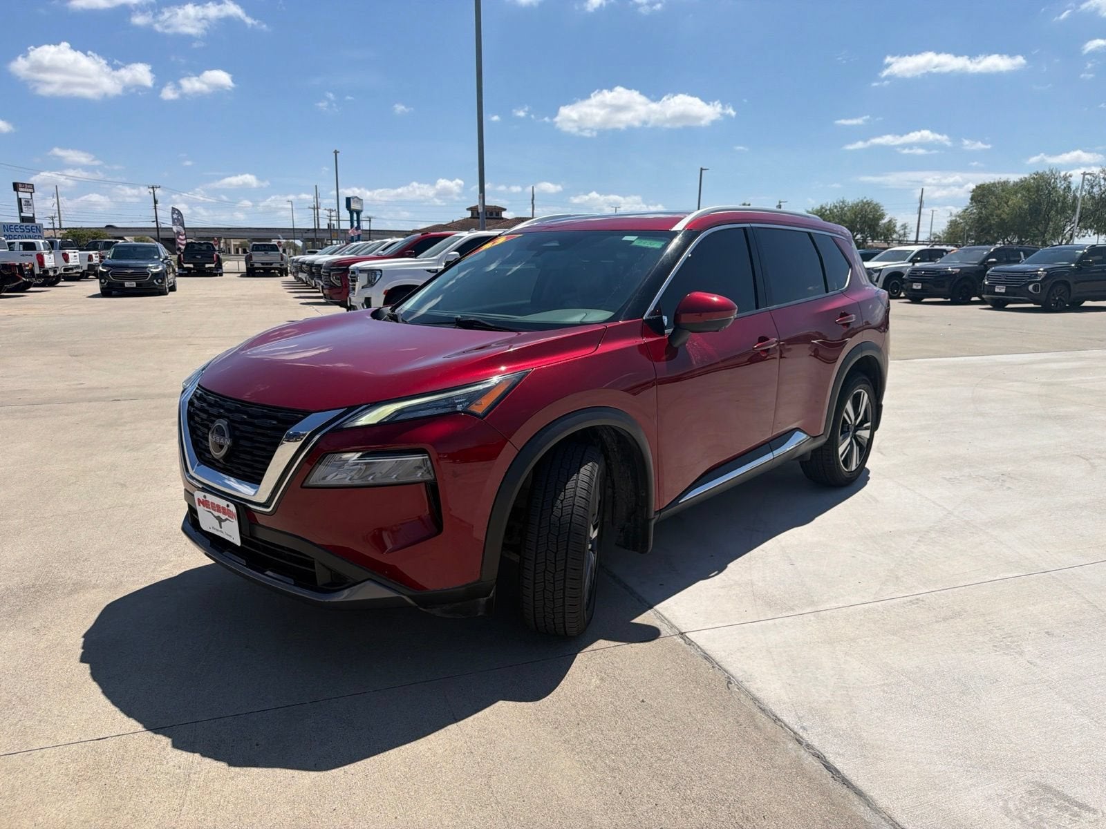 2023 Nissan Rogue SL