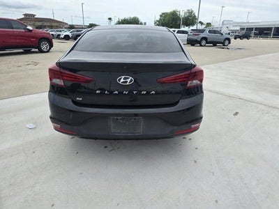 2020 Hyundai Elantra SE