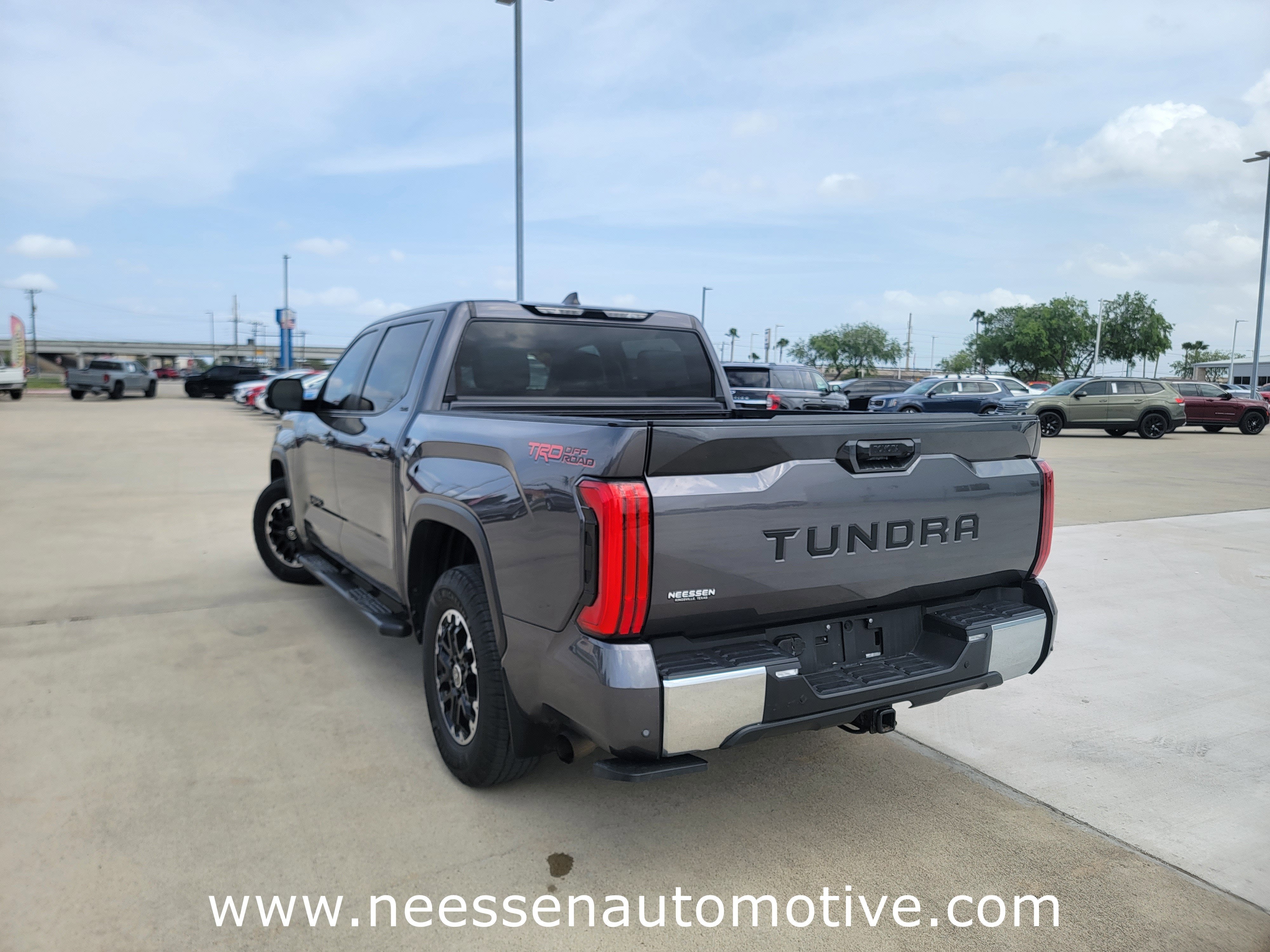 2024 Toyota Tundra 2WD SR5