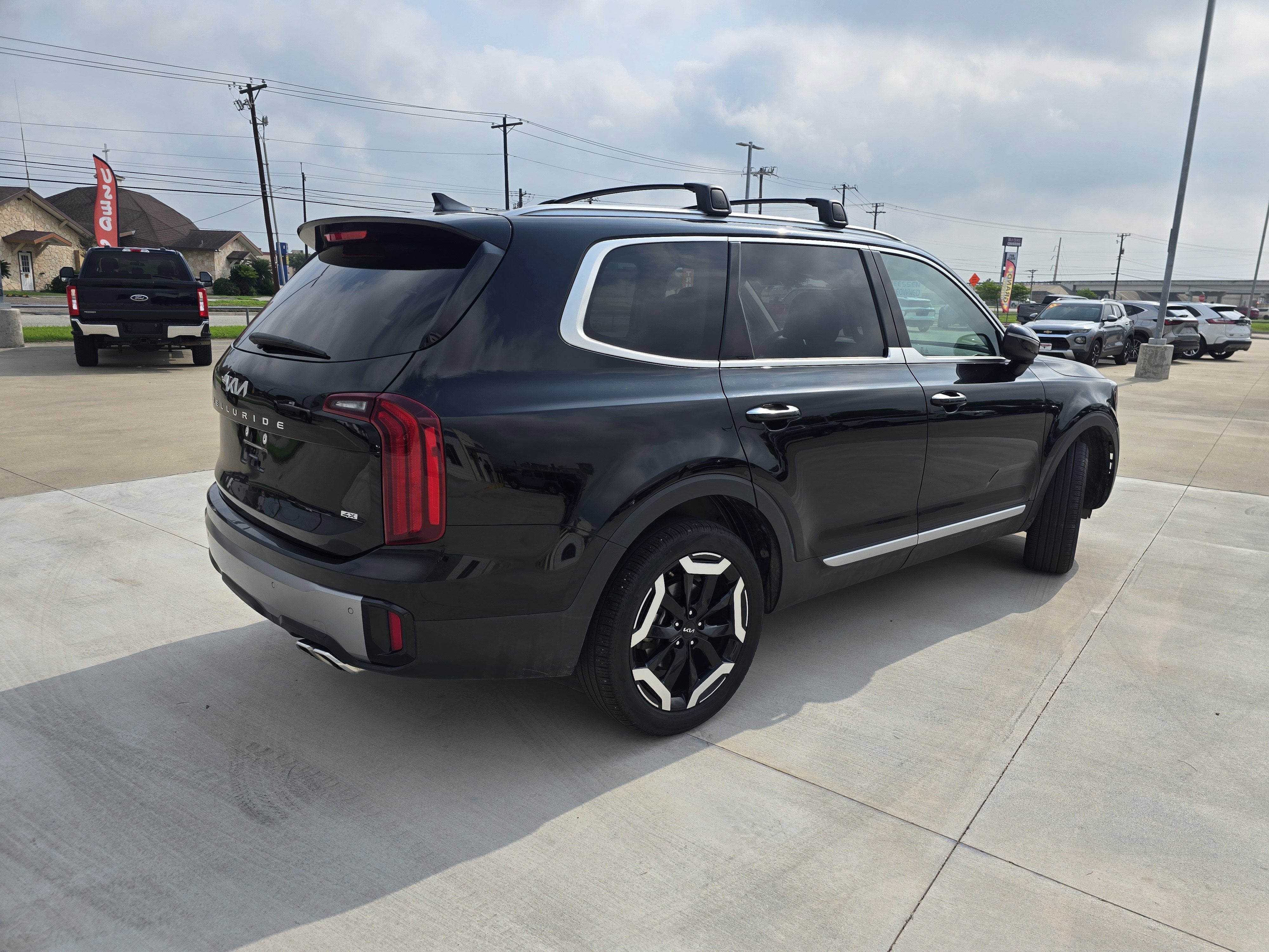2025 Kia Telluride S