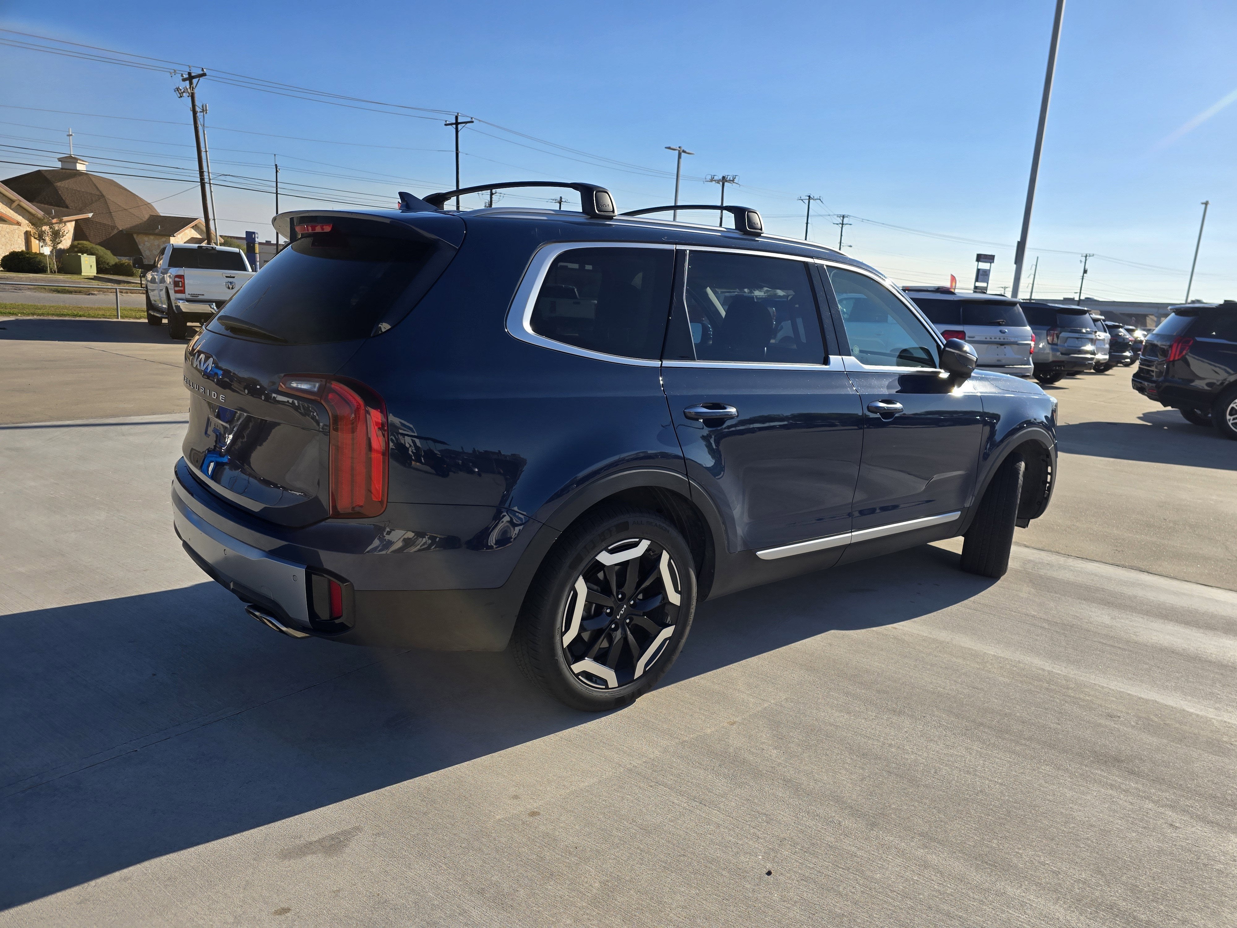 2025 Kia Telluride S