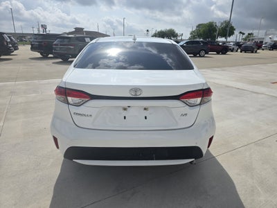 2022 Toyota Corolla LE