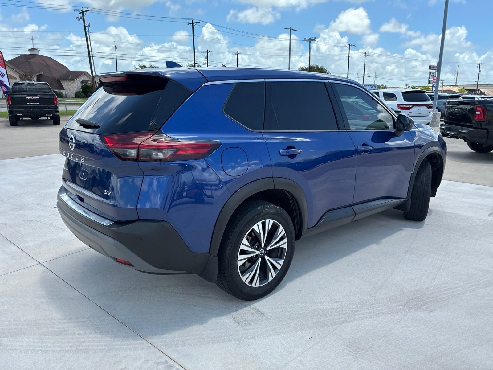 2021 Nissan Rogue SV