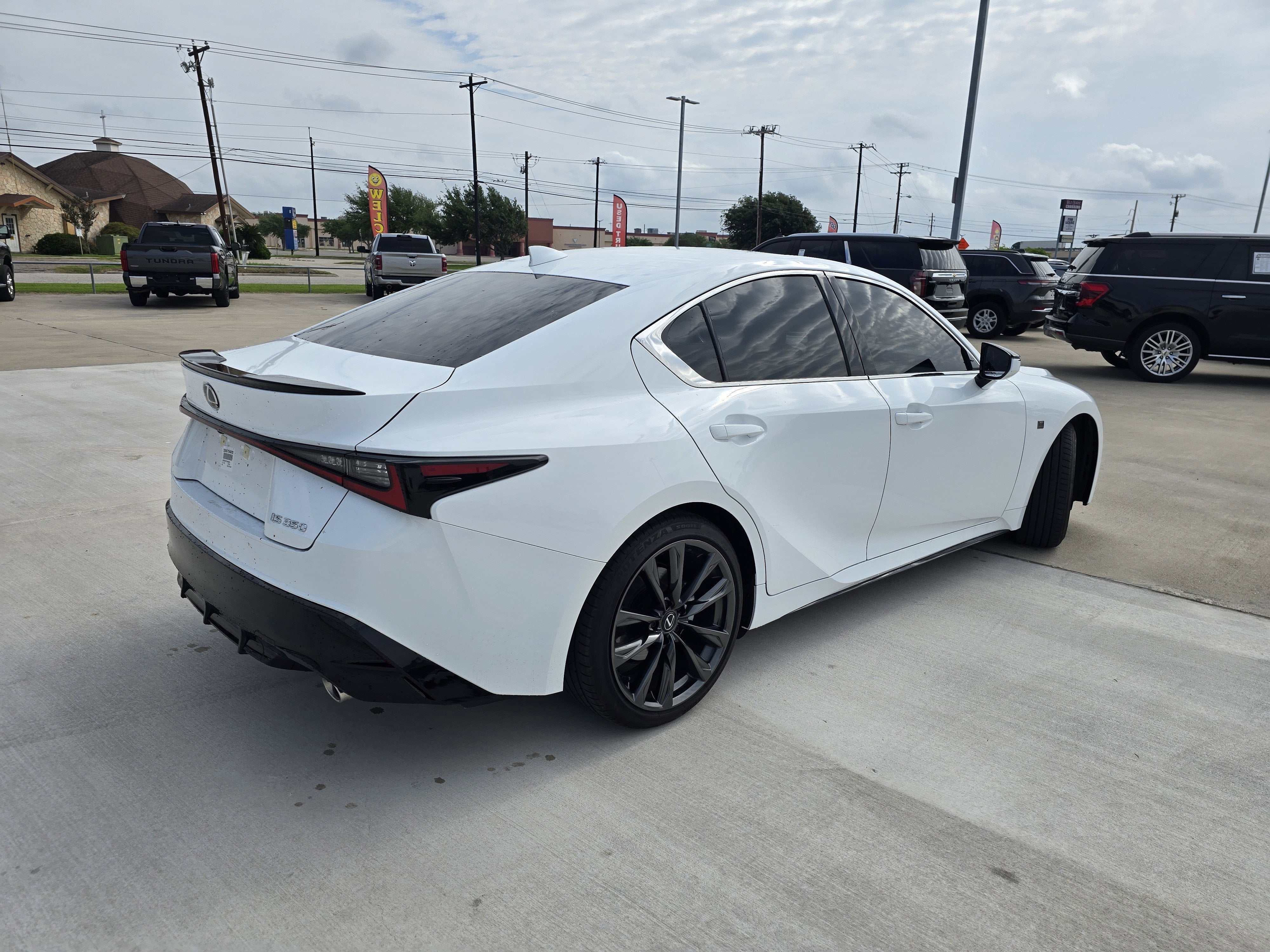 2025 Lexus IS IS 350 F SPORT Design