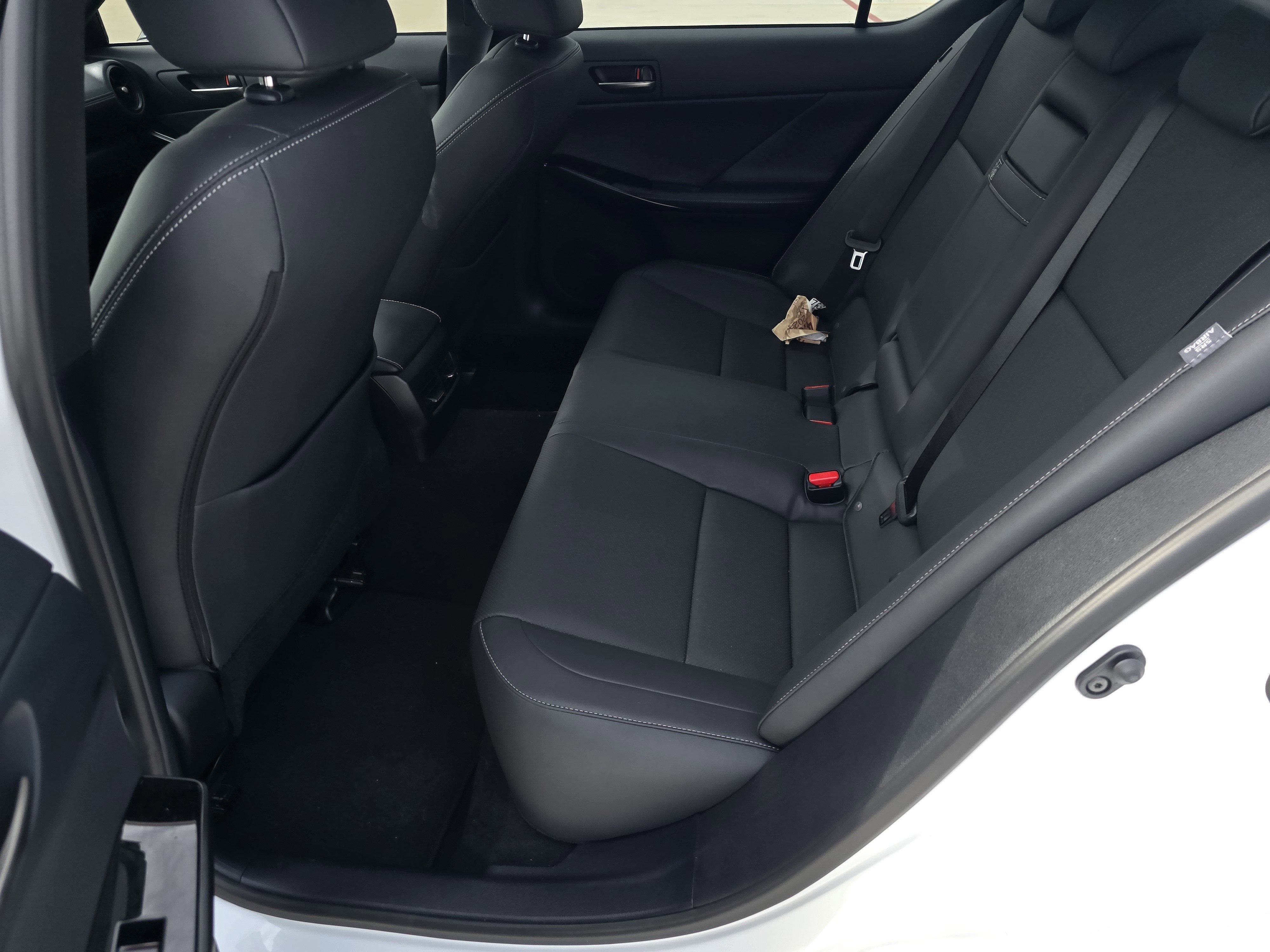 2025 Lexus IS IS 350 F SPORT Design