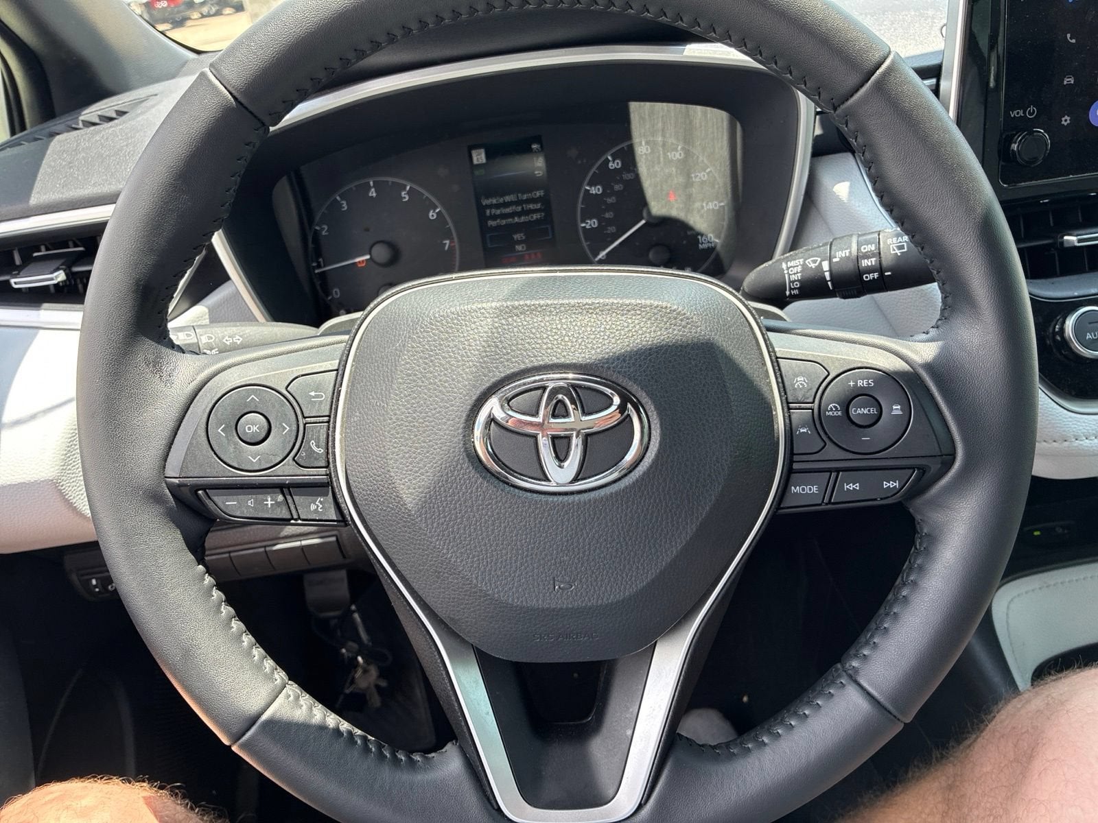 2026 Toyota Corolla Hatchback SE