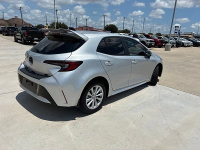 2026 Toyota Corolla Hatchback SE