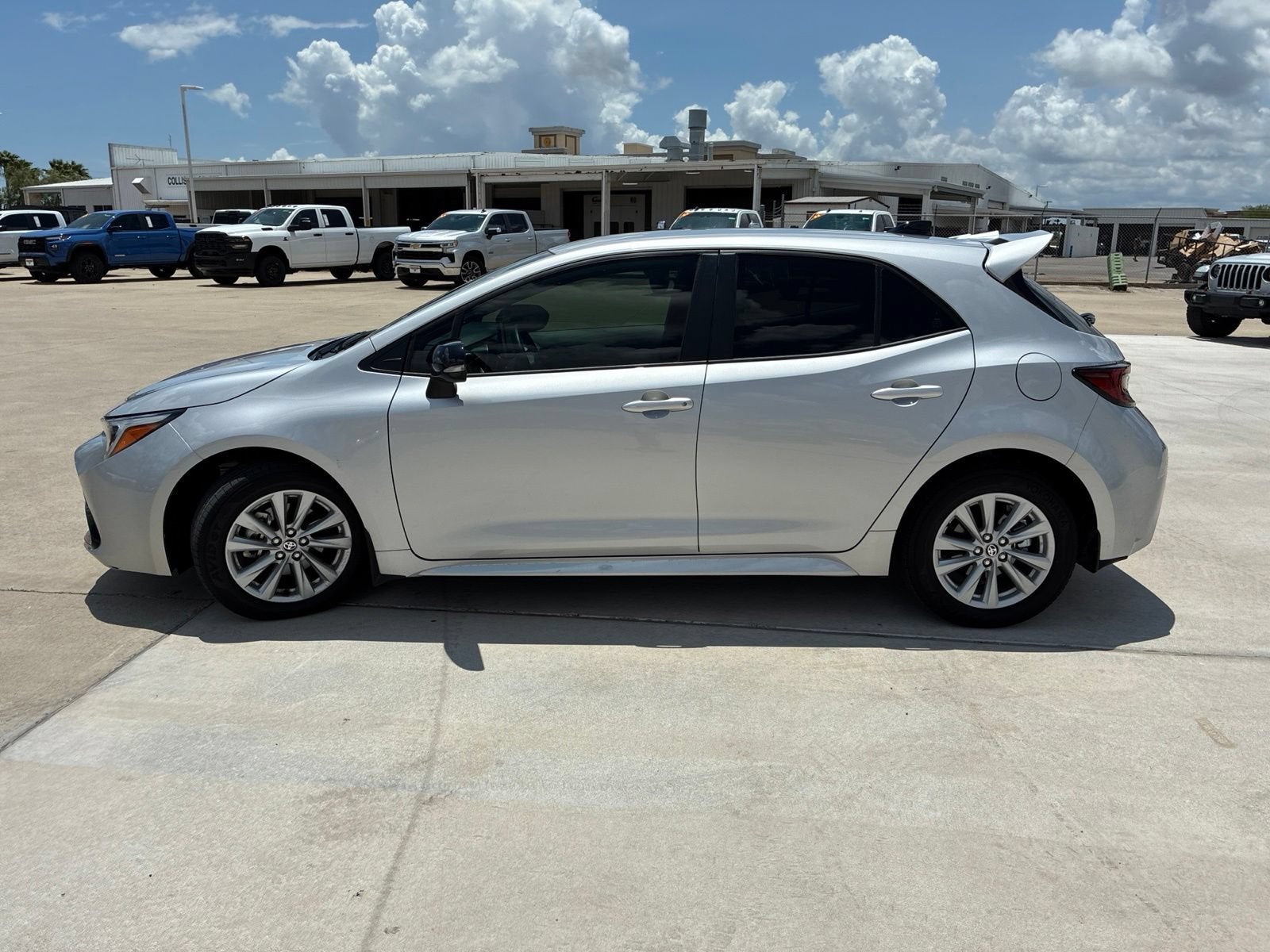 2026 Toyota Corolla Hatchback SE
