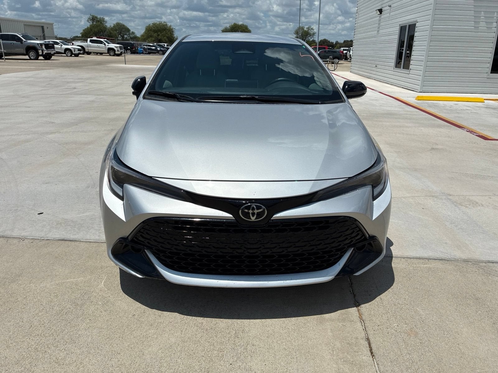 2026 Toyota Corolla Hatchback SE