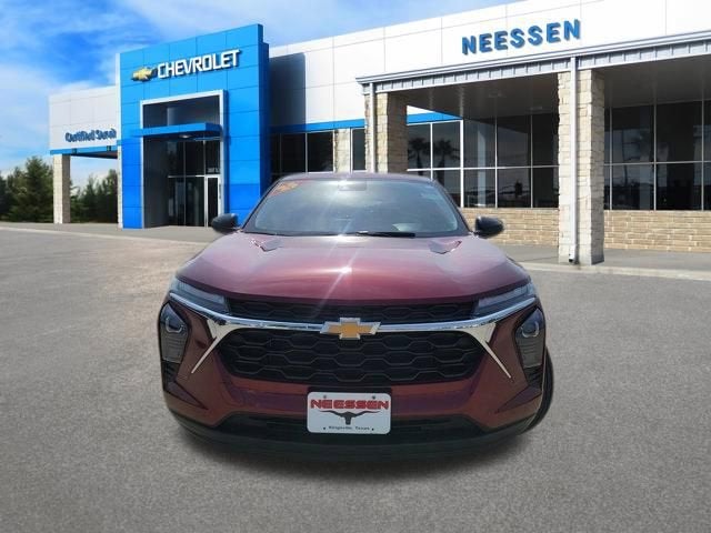 2025 Chevrolet Trax LS