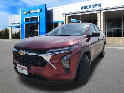 2025 Chevrolet Trax LS