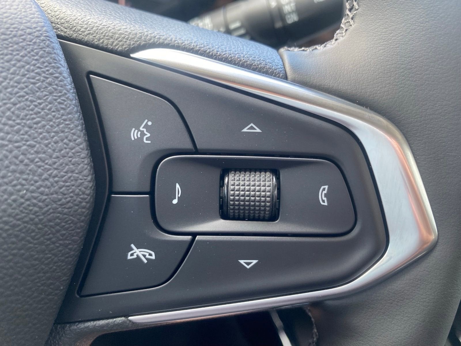 2026 Chevrolet Trax LT - Photo 21