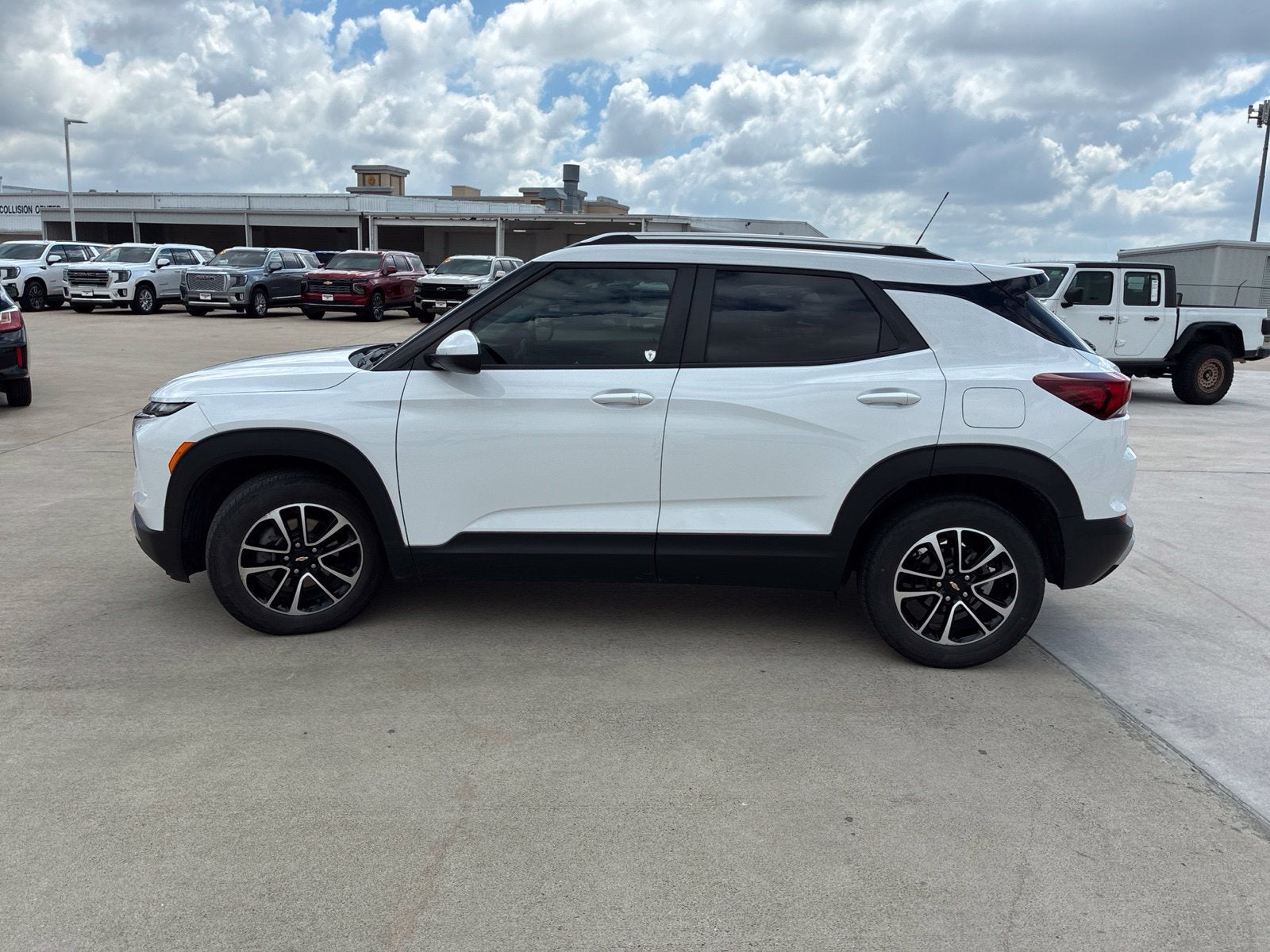 2024 Chevrolet Trailblazer LT