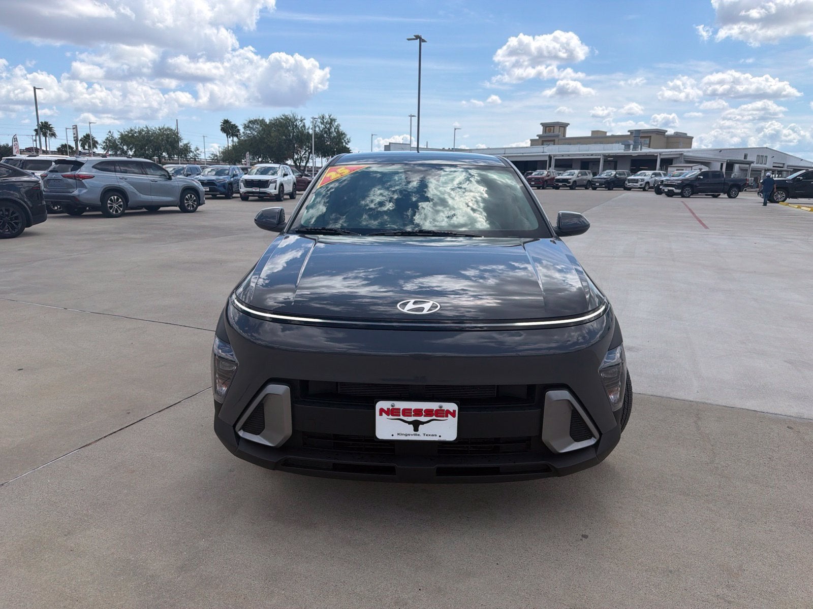 2025 Hyundai Kona SE