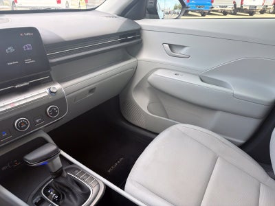 2025 Hyundai Kona SE