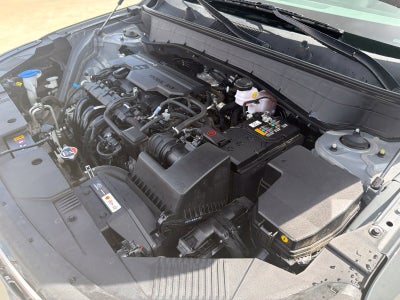 2025 Hyundai Kona SE