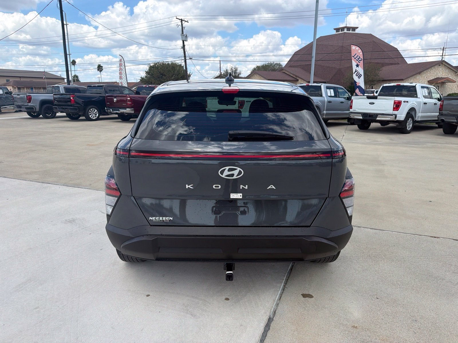 2025 Hyundai Kona SE