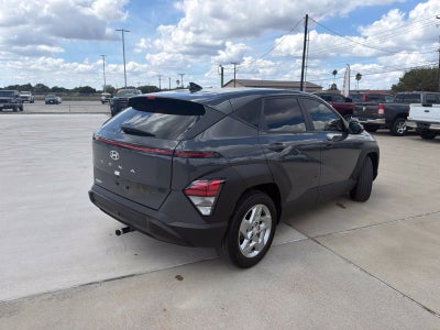 2025 Hyundai Kona SE