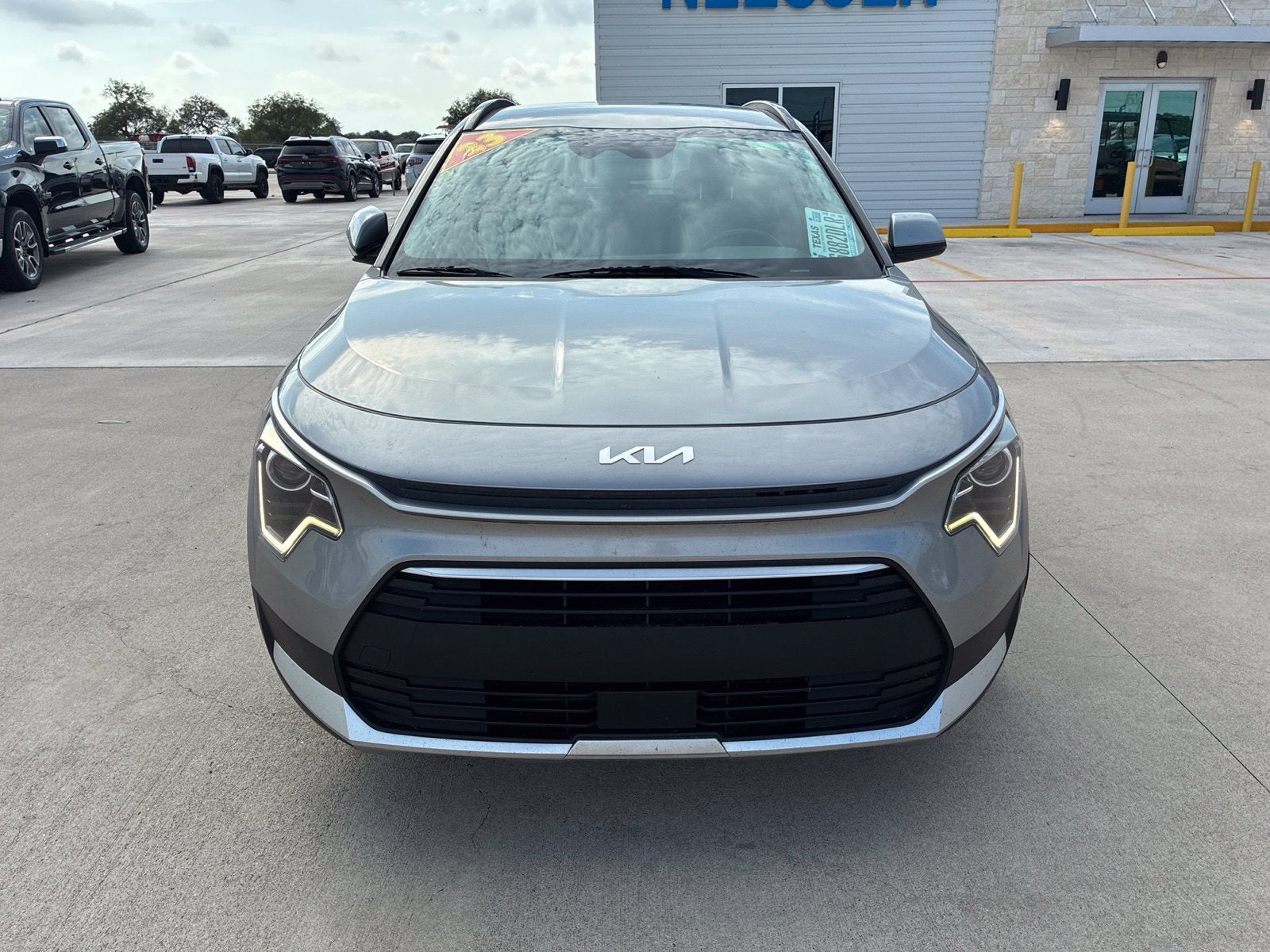 2023 Kia Niro EX