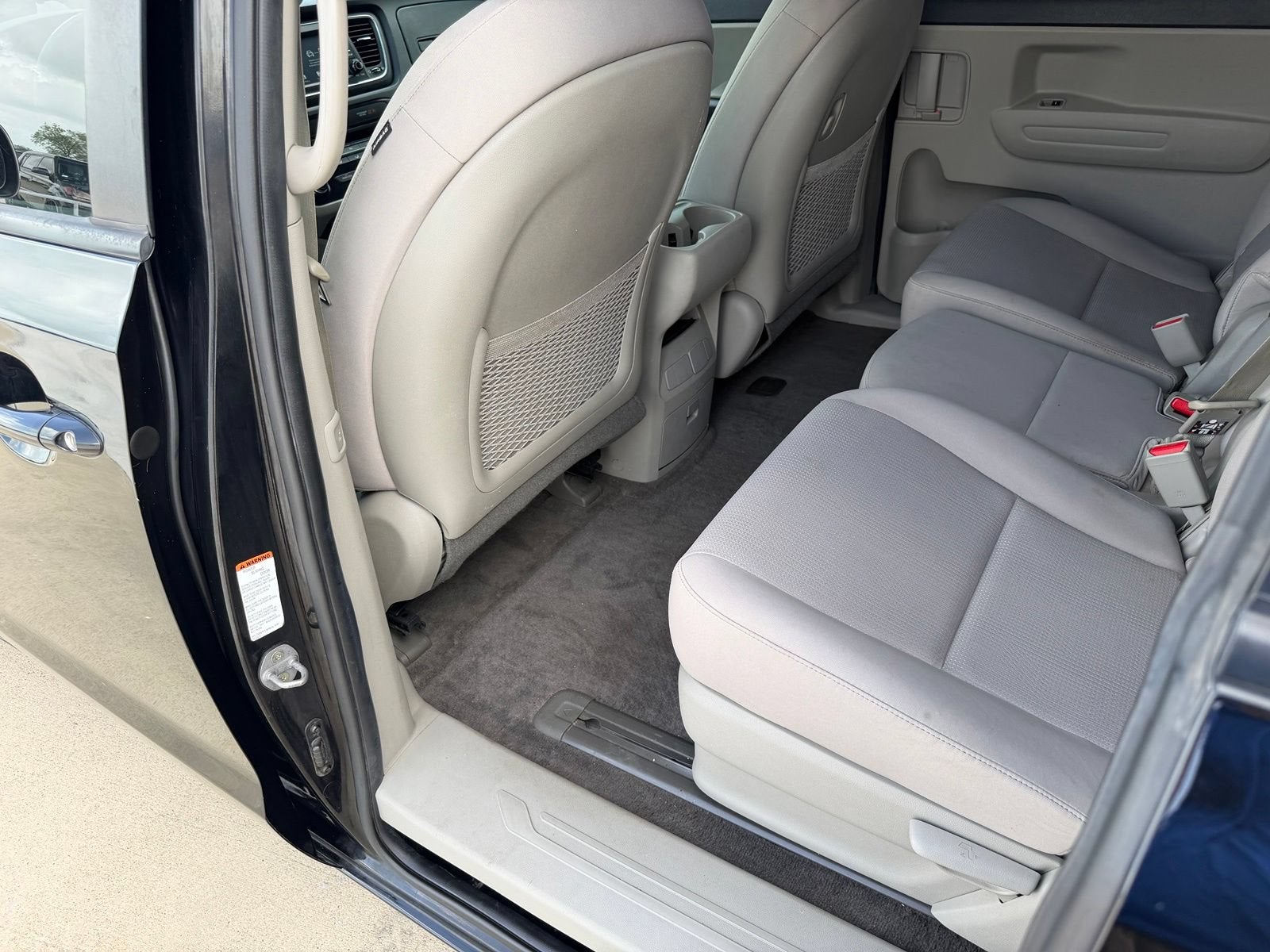 2021 Kia Sedona LX
