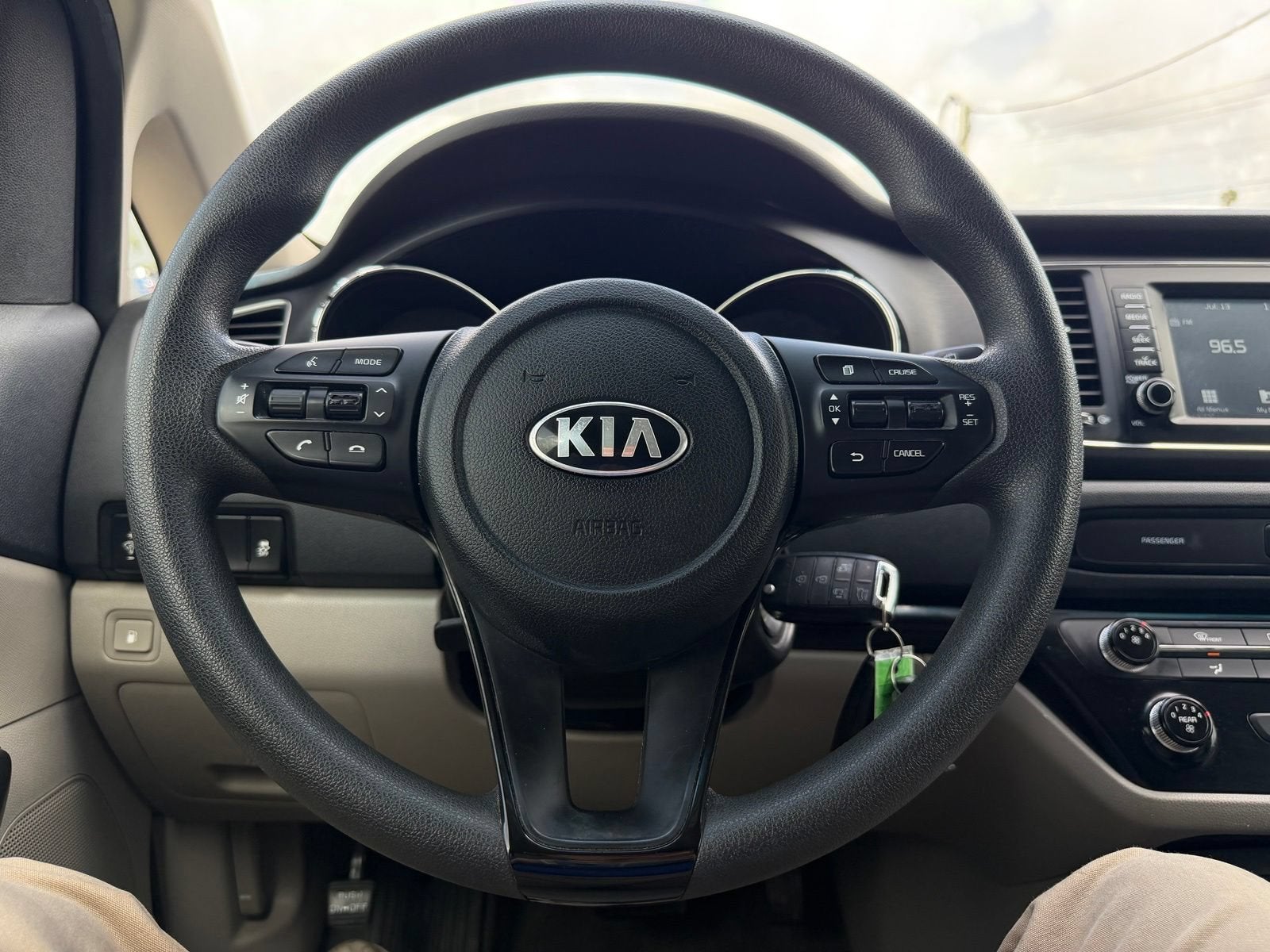 2021 Kia Sedona LX