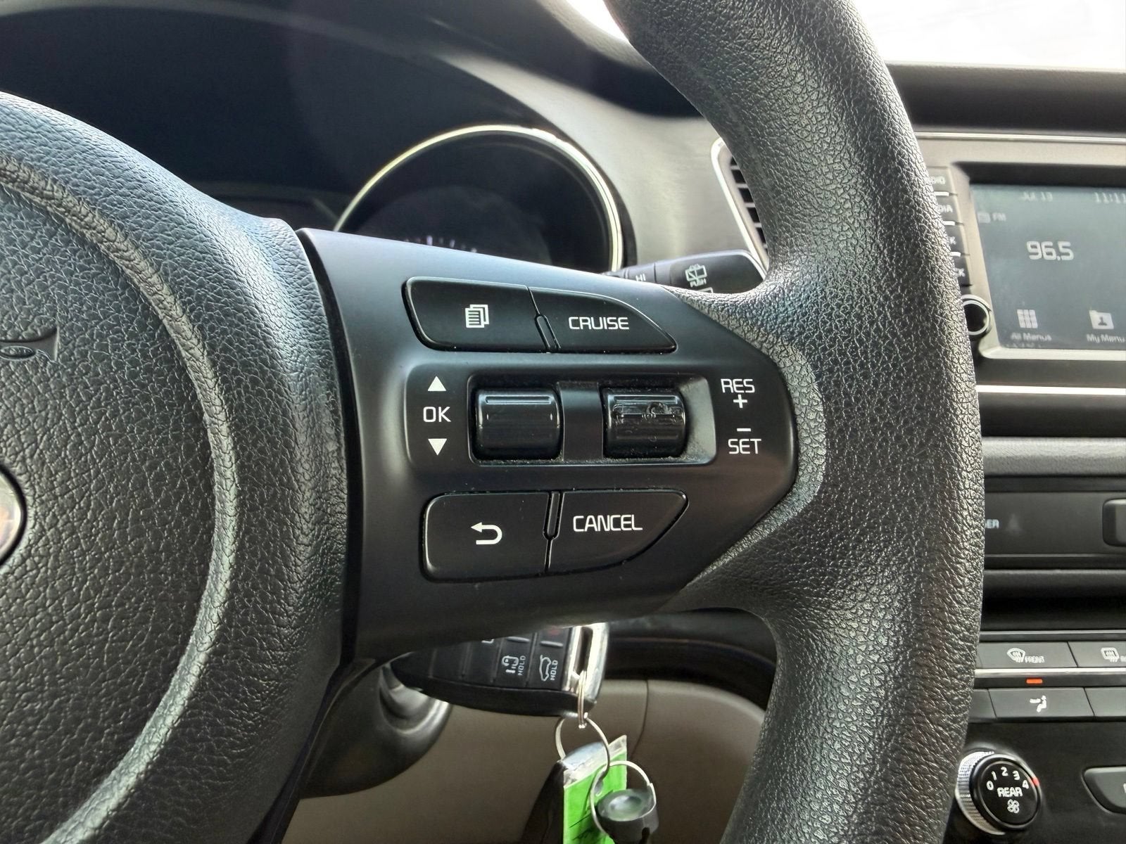 2021 Kia Sedona LX