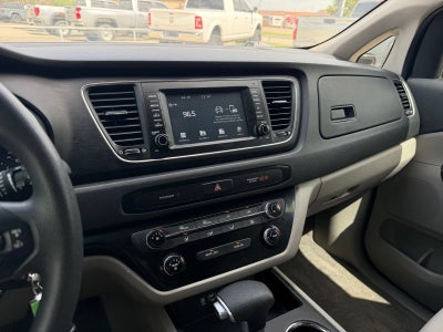 2021 Kia Sedona LX
