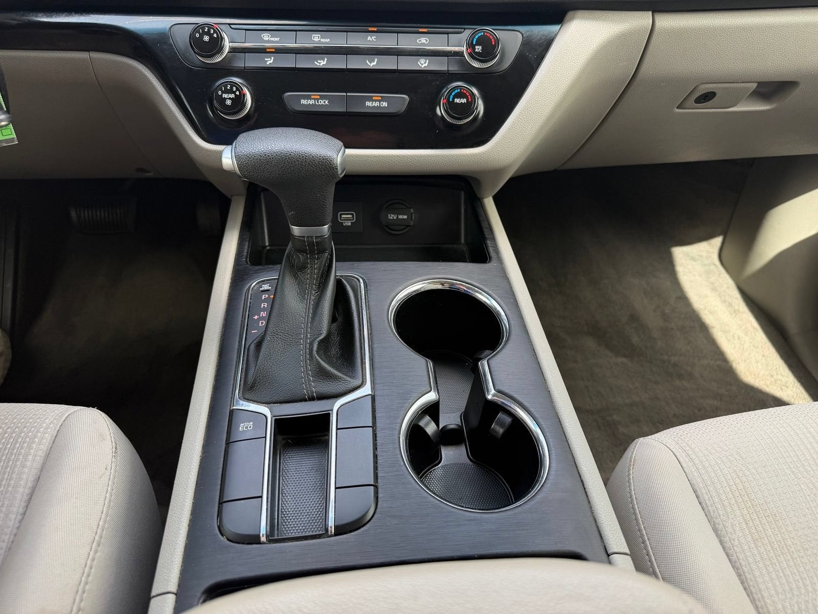 2021 Kia Sedona LX