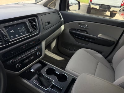 2021 Kia Sedona LX