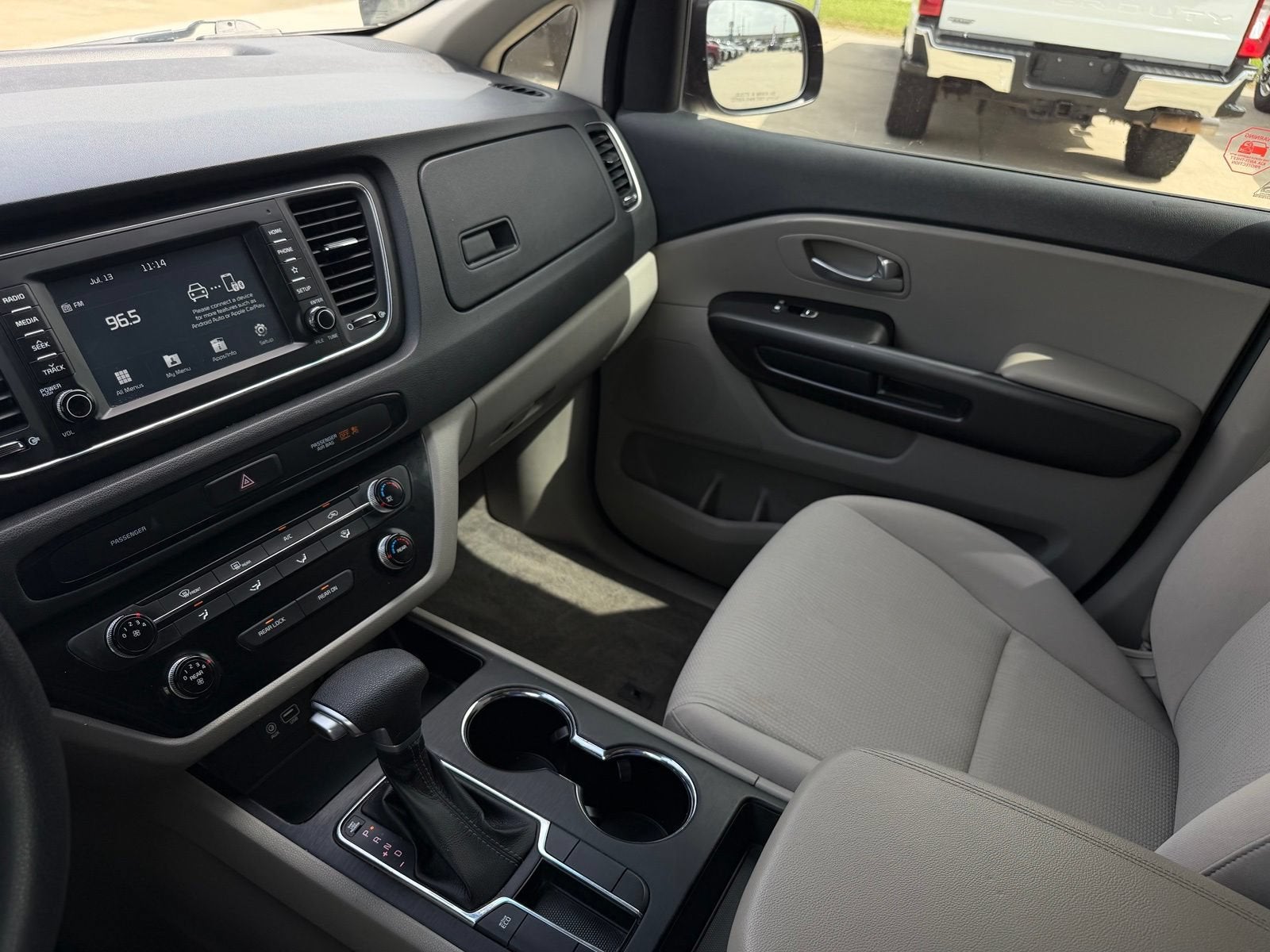 2021 Kia Sedona LX