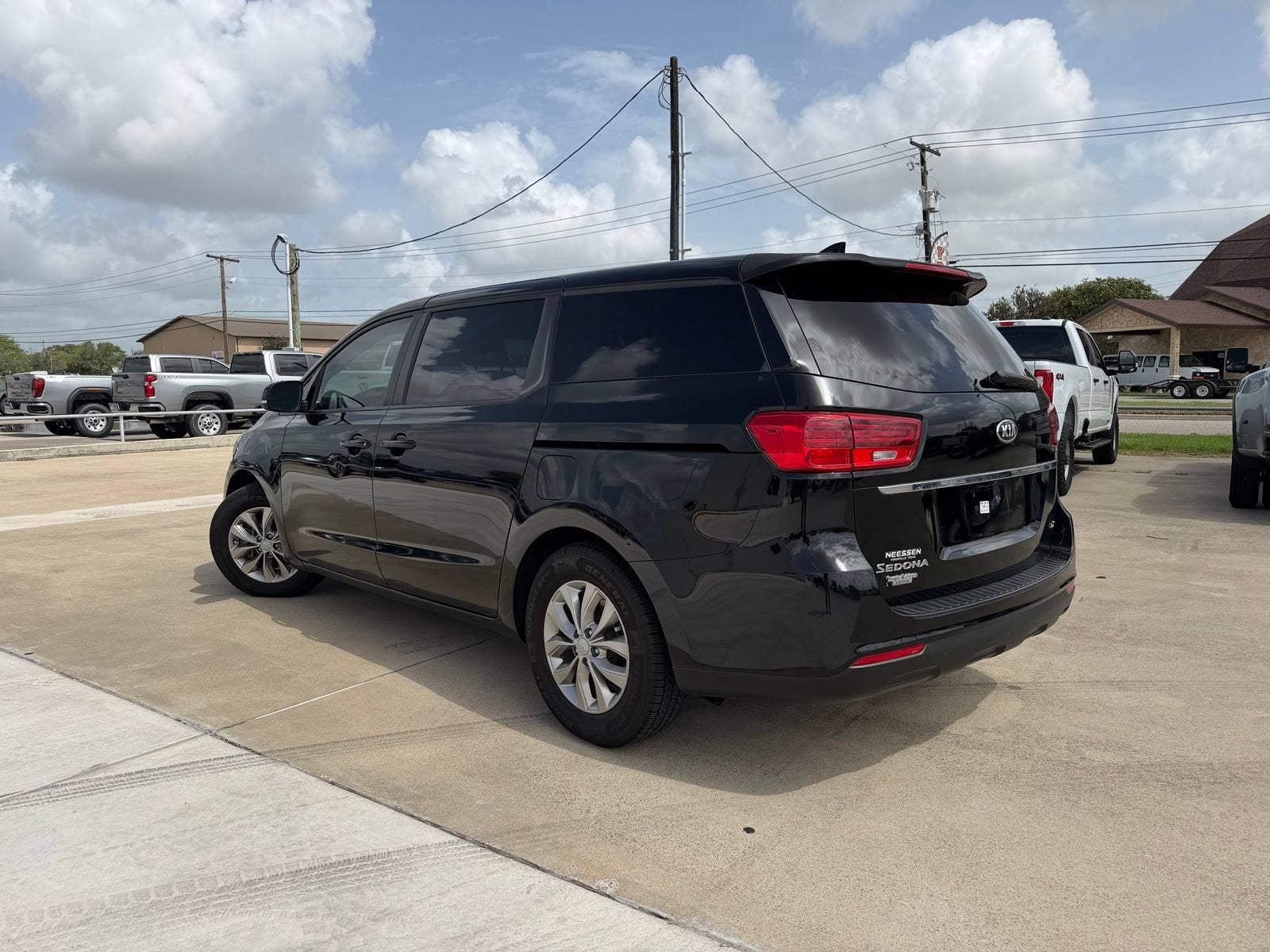 2021 Kia Sedona LX