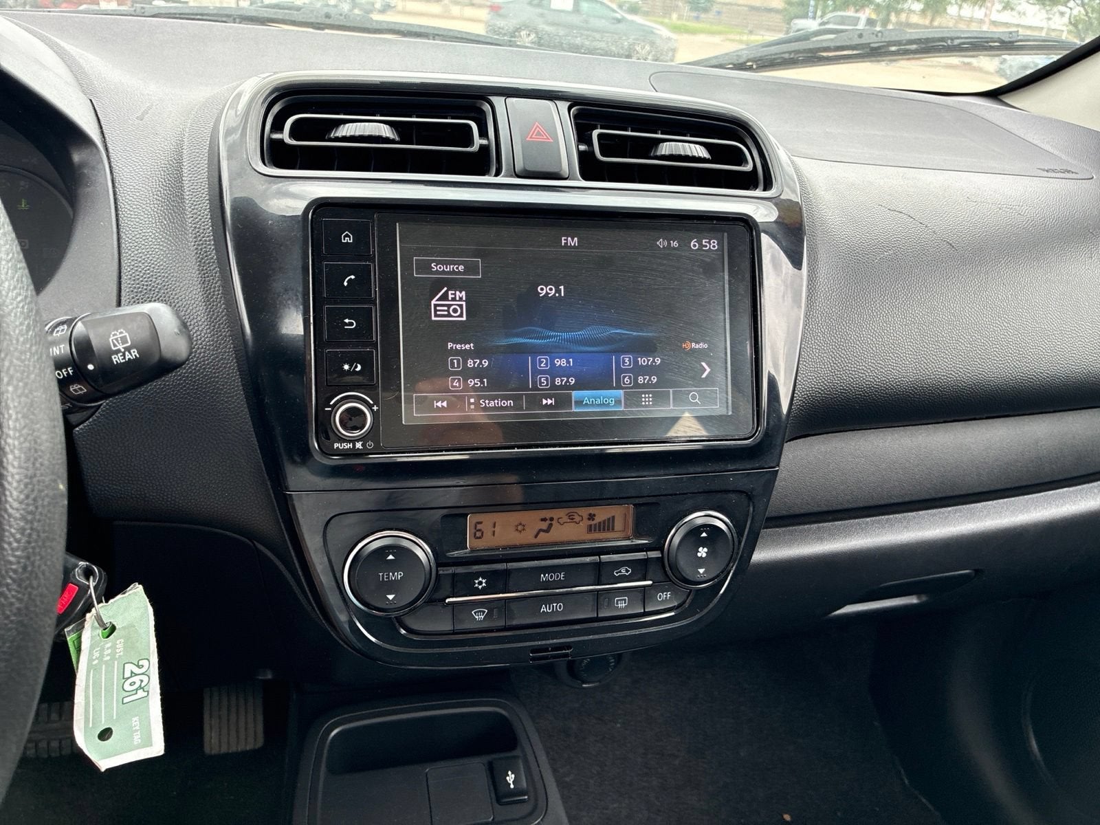 2024 Mitsubishi Mirage ES