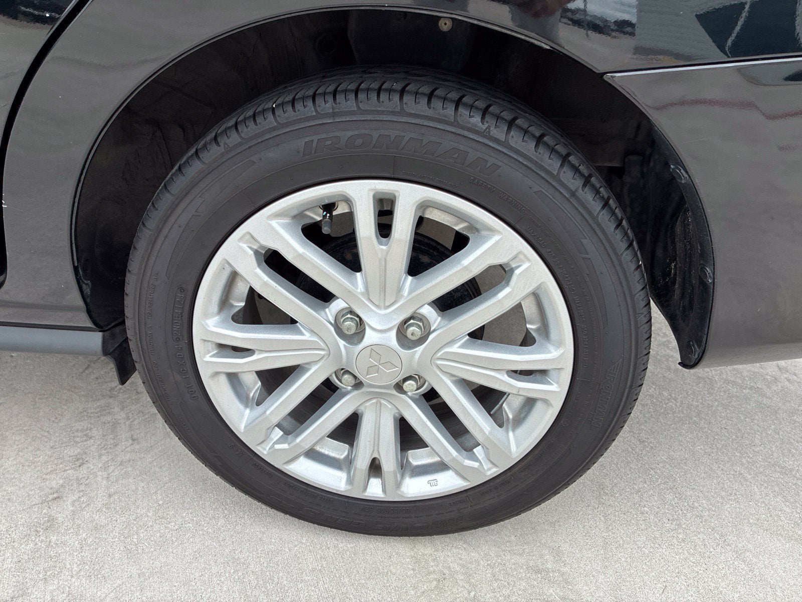 2024 Mitsubishi Mirage G4 SE