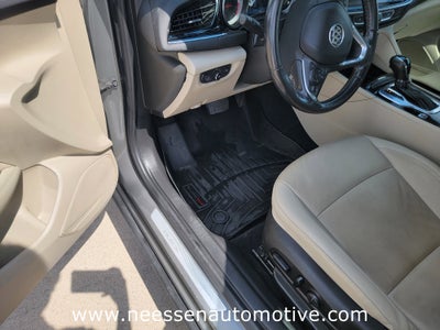 2018 Buick Regal Sportback Essence