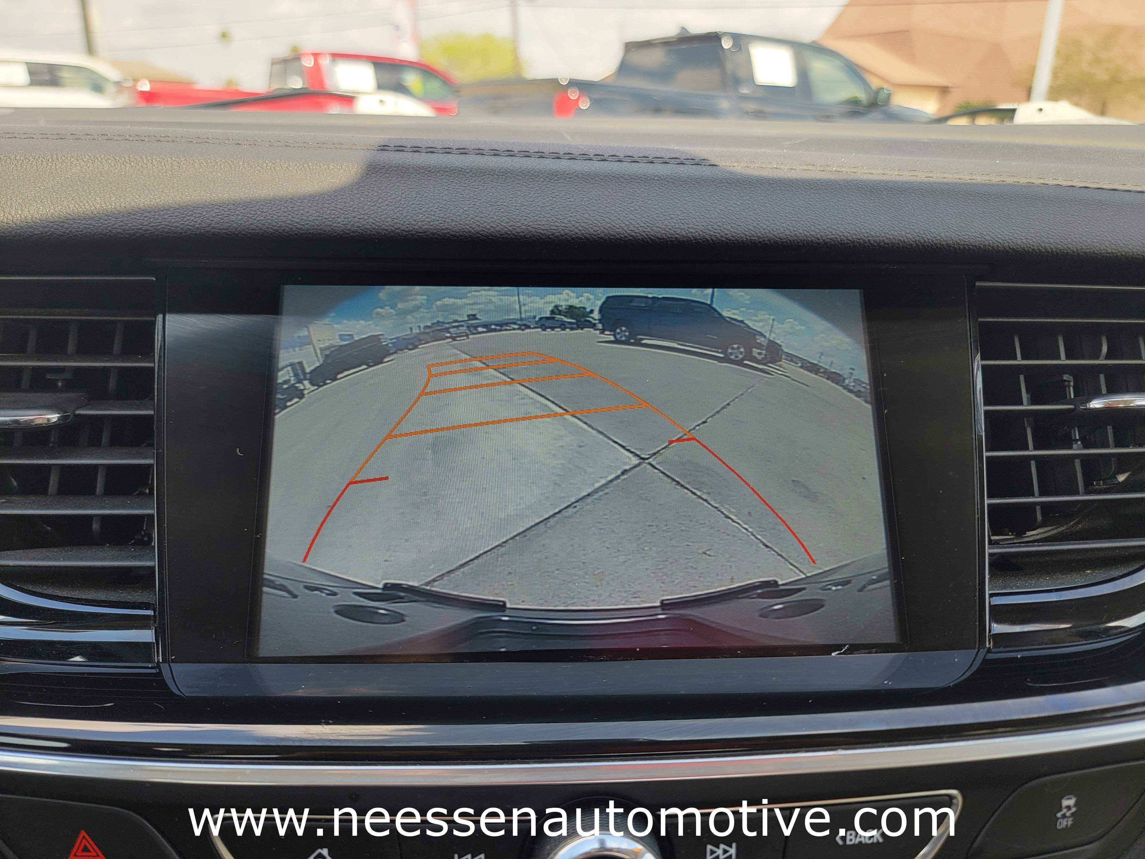2018 Buick Regal Sportback Essence