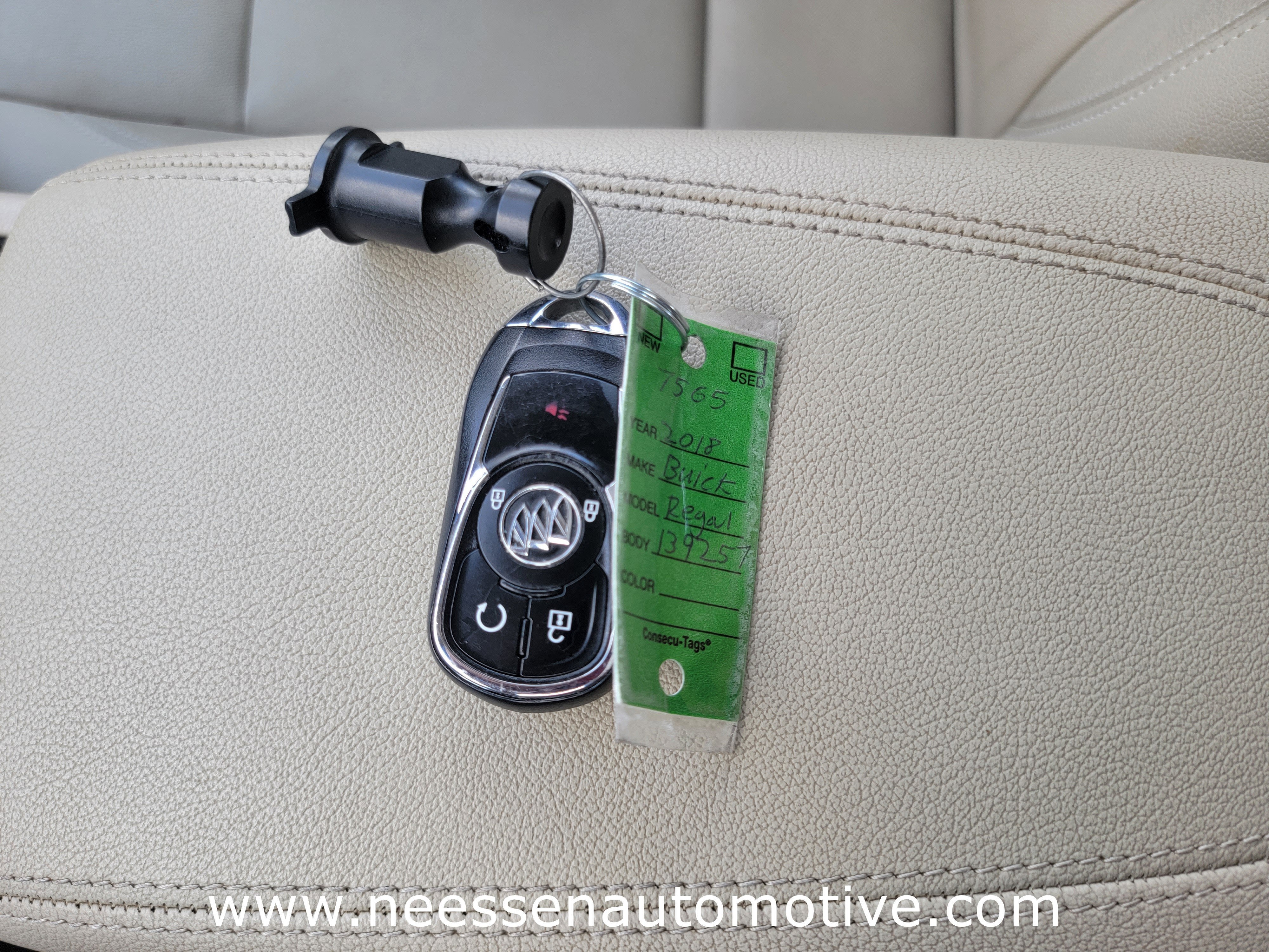 2018 Buick Regal Sportback Essence