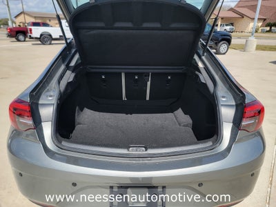 2018 Buick Regal Sportback Essence