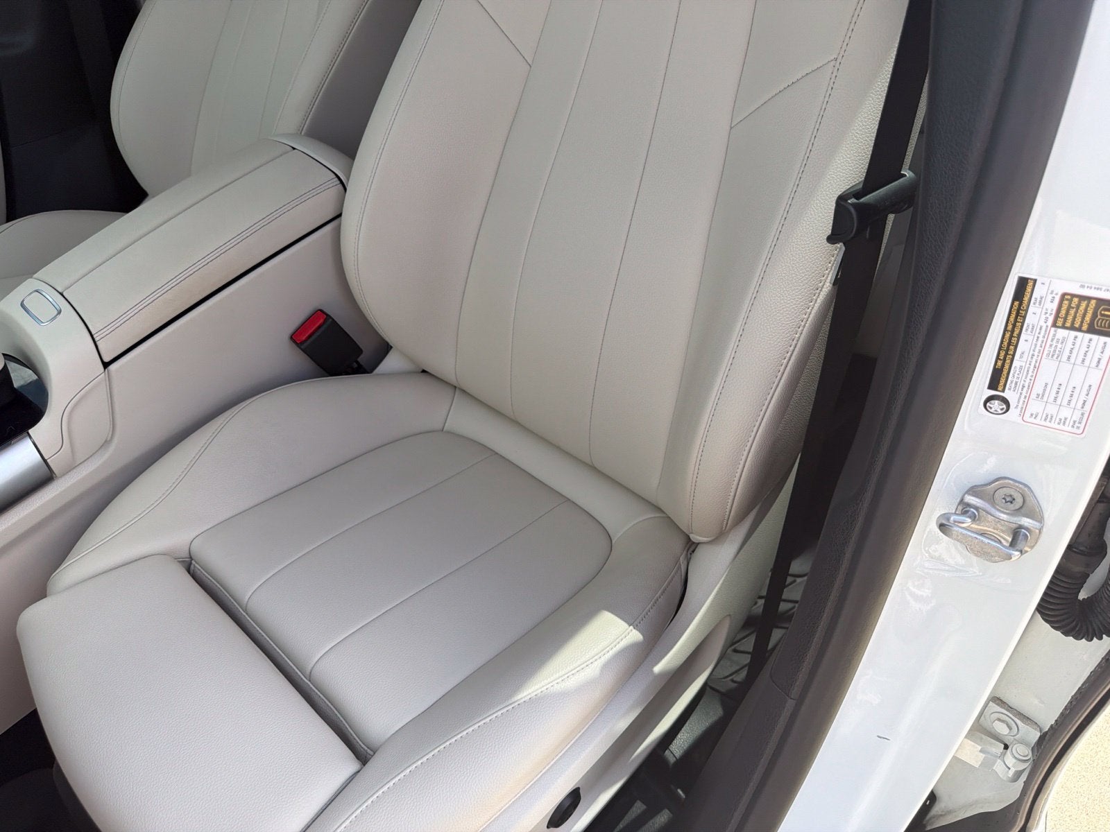 2023 Mercedes-Benz GLB GLB 250