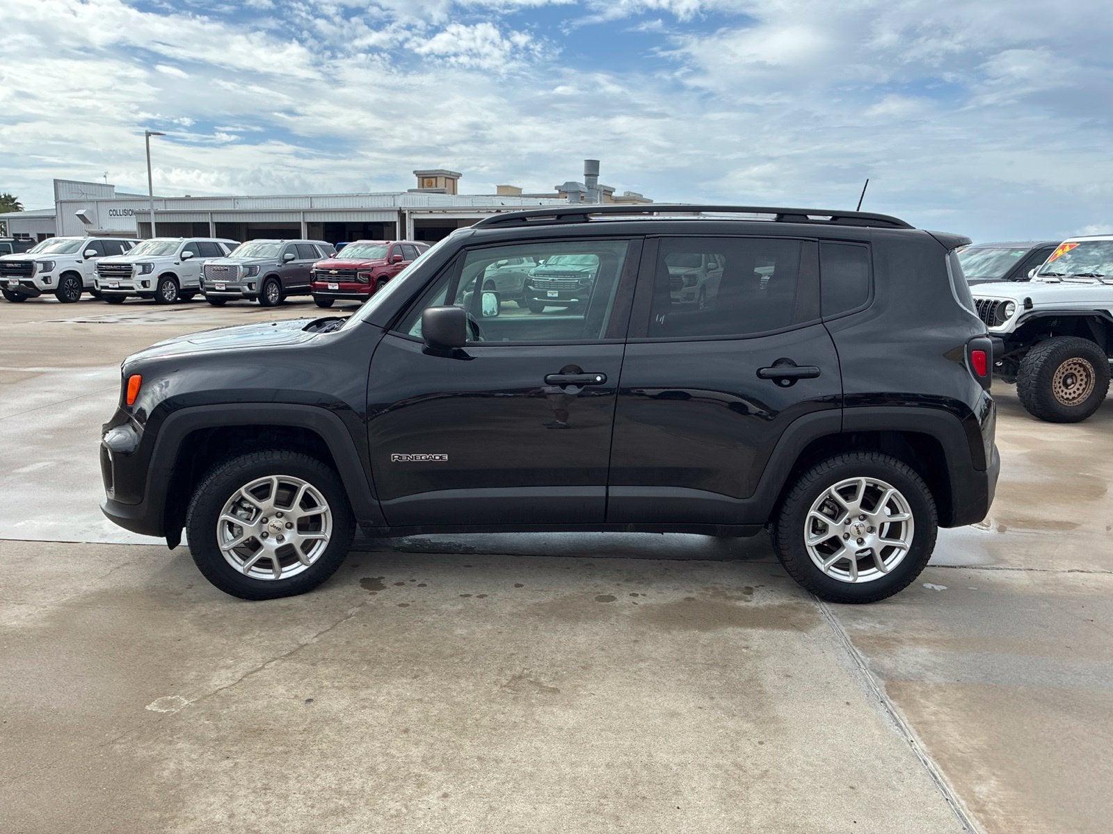 2022 Jeep RENEGADE Base